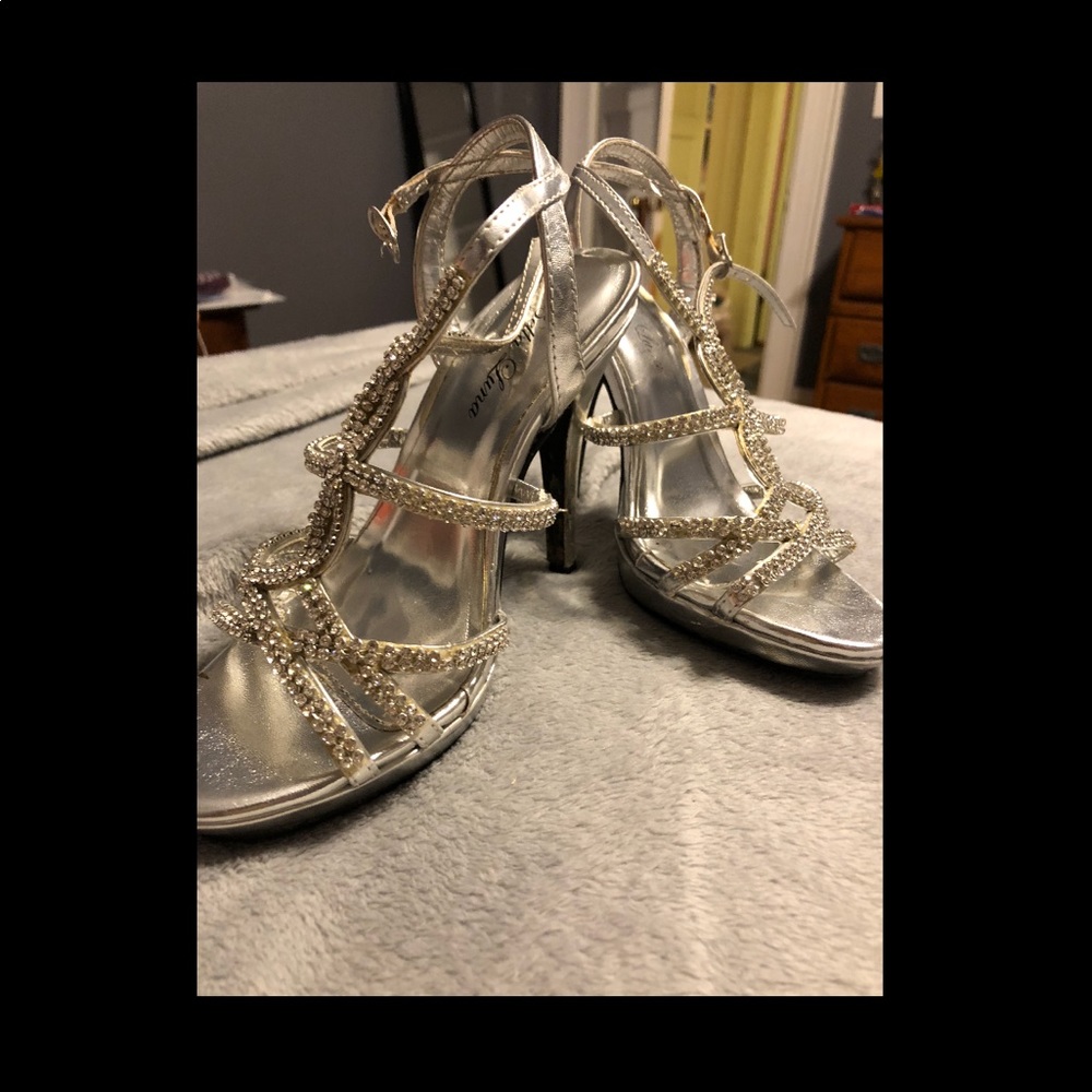 Sparkly prom heels